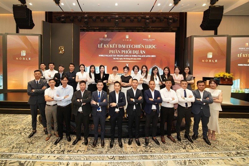 Cú Bắt Tay Thế Kỷ: Sunshine Group Và Gần 20 "Ông Lớn" Bất Động Sản Cùng Nhau Khai Phá Kỷ Nguyên Mới 1 Noble Group bắt tay các đại lý chiến lược